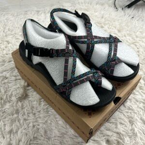 NIB Skechers Womens Reggae islander Multi strap Toe Thong Slingback Sandal